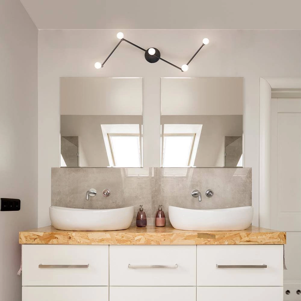 Tempo 3.4 ft. 5-Light Matte Black Flexible Track Lighting Kit by Globe Electric 2 Tempo 3.4 ft. 5-Light Matte Black Flexible Track Lighting Kit by Globe Electric - Image 2