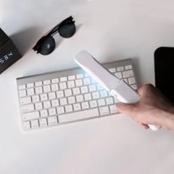 UV Battery Operated White Quartz Foldable Wand Puck Light by Globe Electric -Deals Globe Electric Store white globe electric puck lights 66461 31 1000